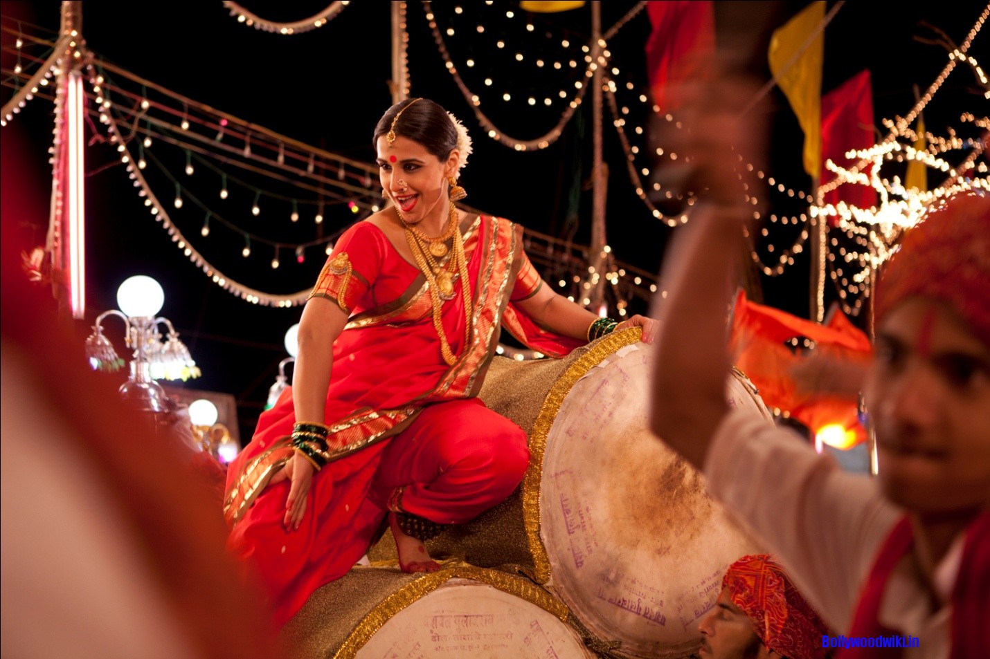 Mala Jau De Video Song