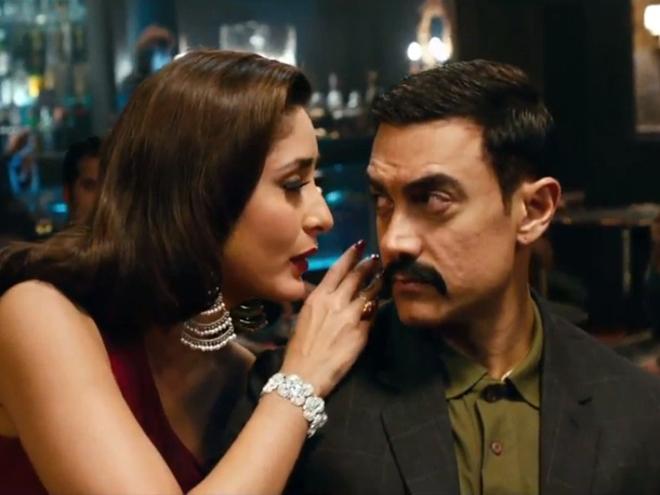 Muskaanein Jhooti Hai Video Song from movie Talaash
