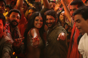 Geeta Basra and Arshad Warsi Hot Item song of the movie Zilla Ghaziabad