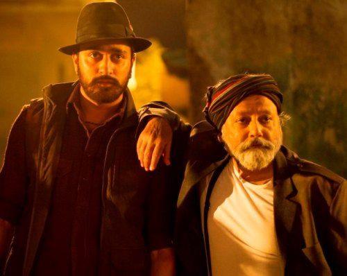 Lootnewale Video Song From Matru Ki Bijlee Ka Mandola