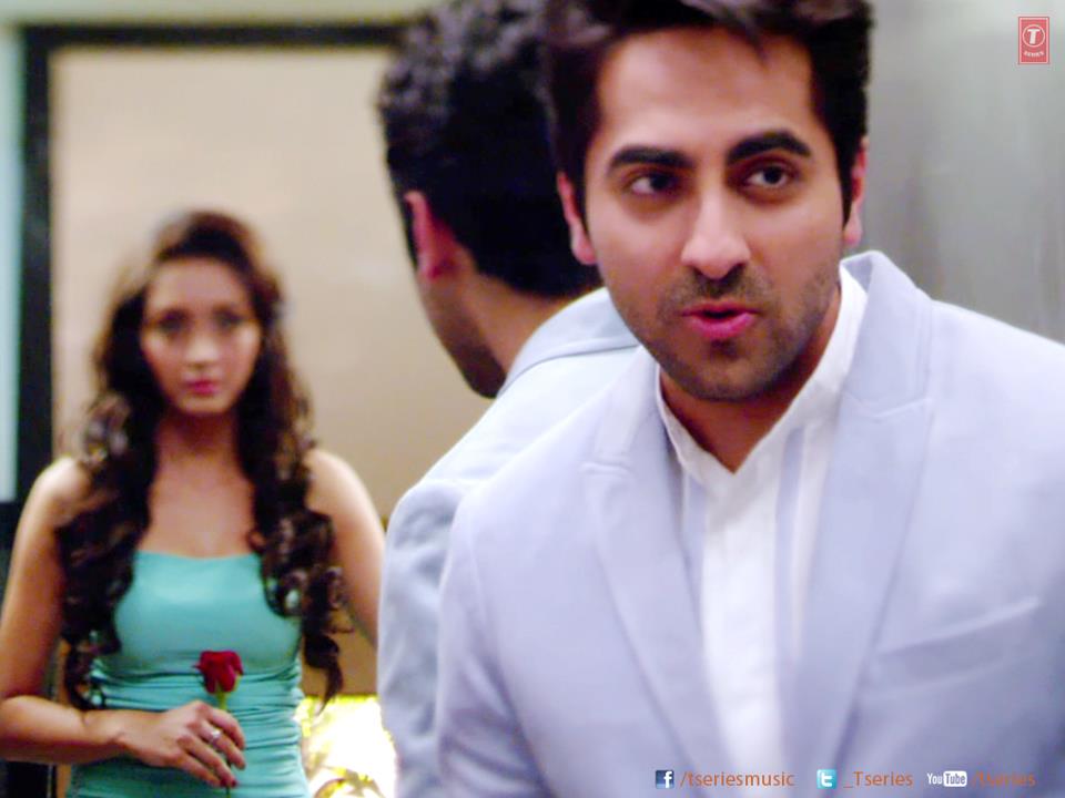SAADI GALLI Video Song From Nautnaki Sala