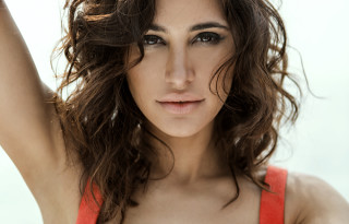 Nargis Fakhri On L’Officiel India‘s April 2016 Pictures 3