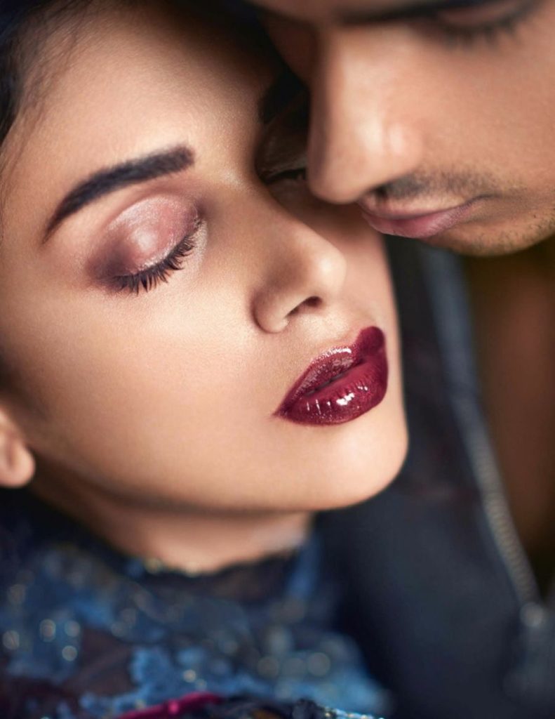 Aditi Rao Hydari Vogue India magazine November 2016 photoshoot Pics 5