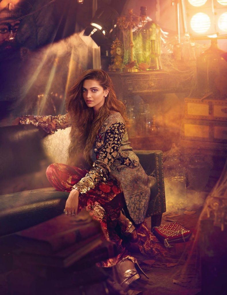 Deepika Padukone on Vogue India Magazine Cover November 2016 Pic 1