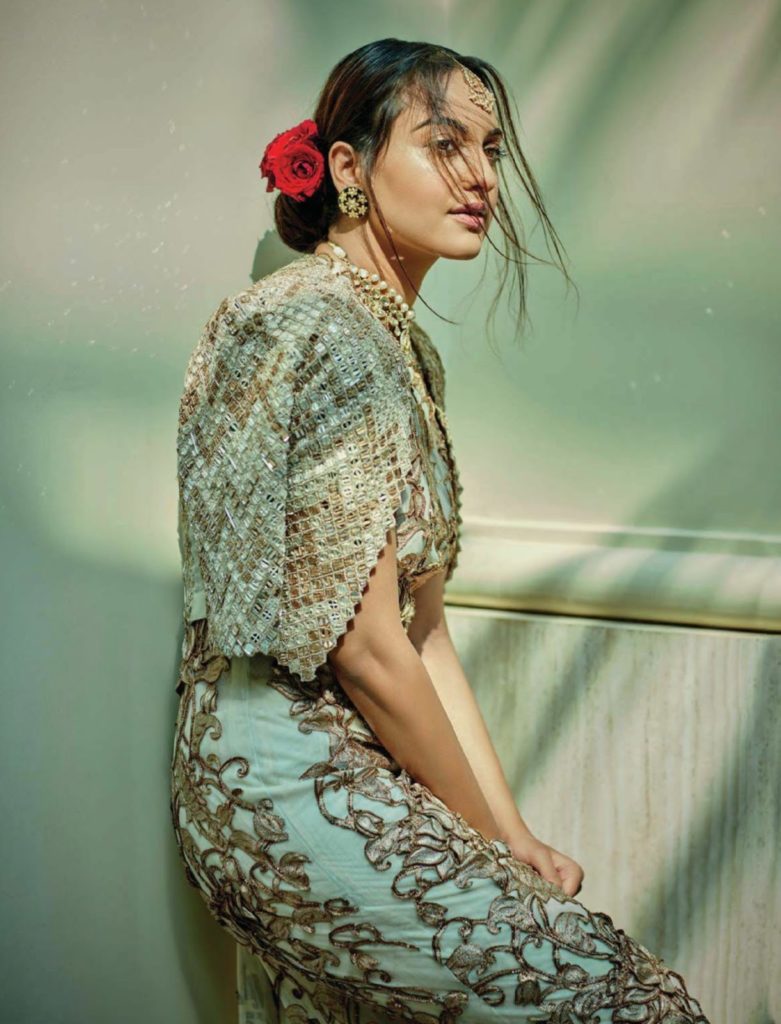 Sonakshi Sinha Femina Magazine Photoshoot December 2016 Issue Image 2