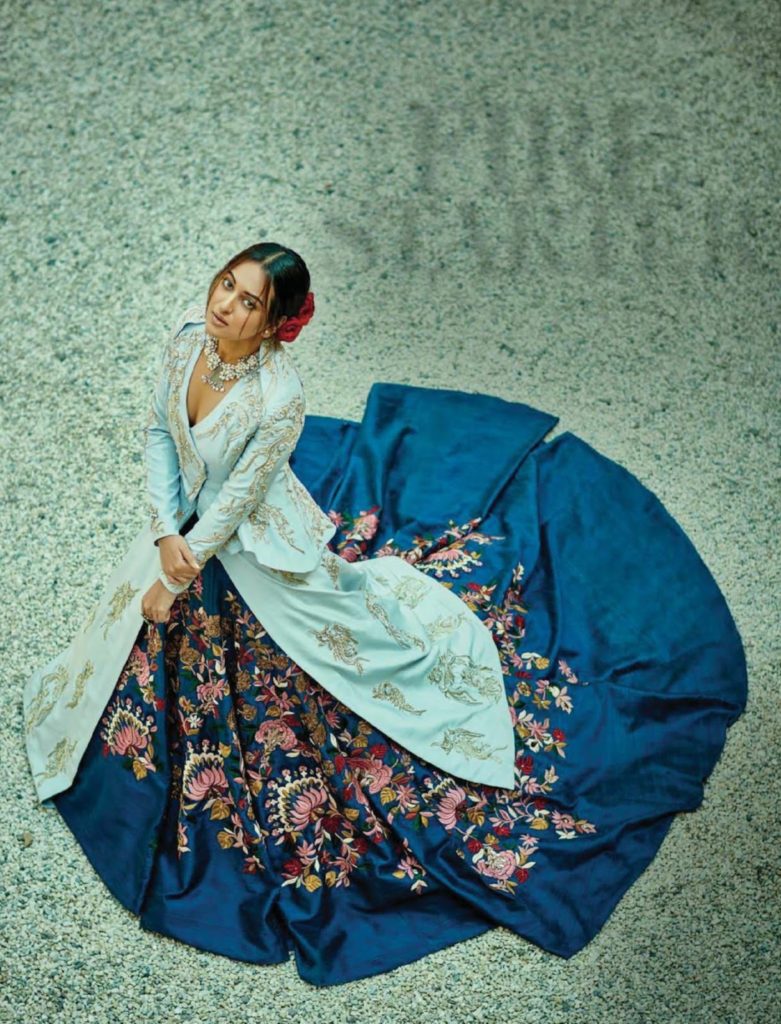 Sonakshi Sinha Femina Magazine Photoshoot December 2016 Issue Image 3