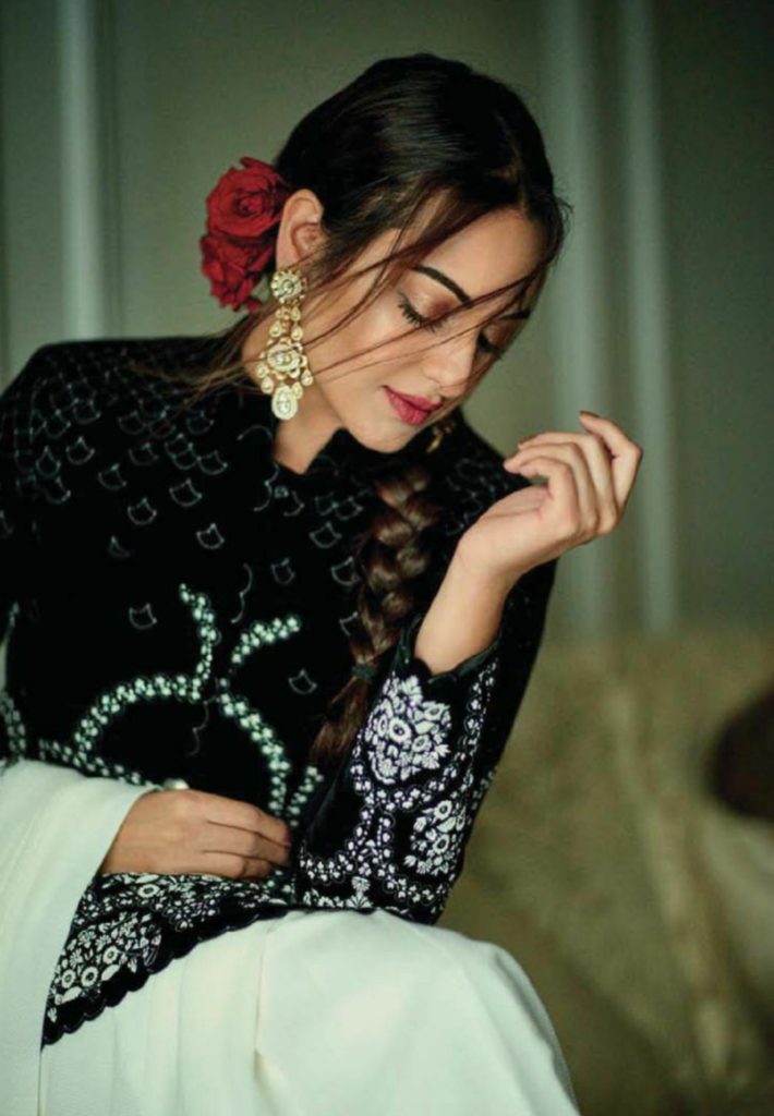 Sonakshi Sinha Femina Magazine Photoshoot December 2016 Issue Image 6