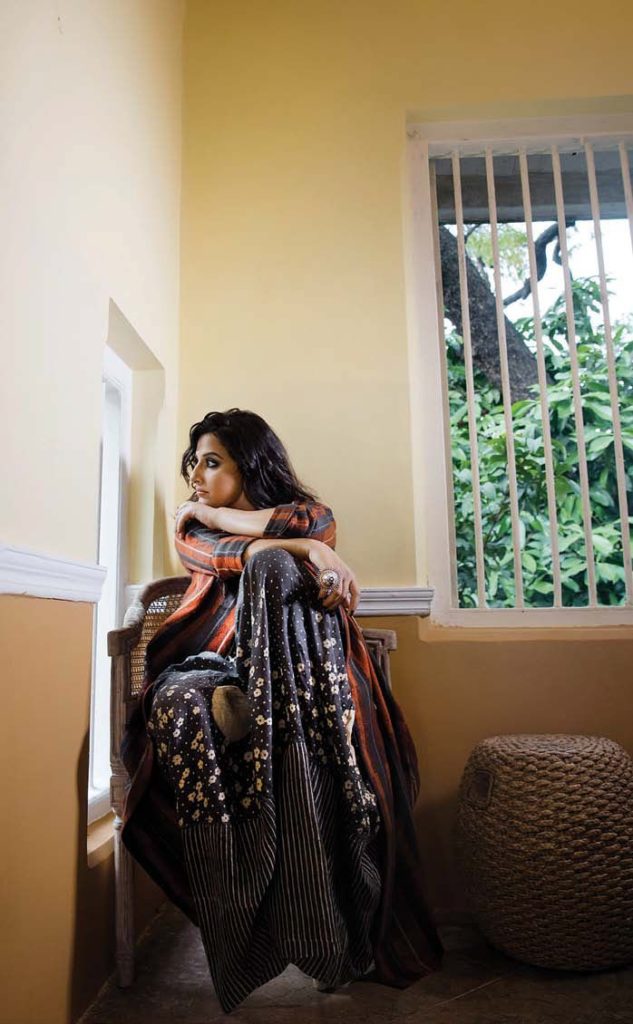 Vidya Balan Photoshoot Pictures For Filmfare Magazine Decemeber 2016 Issue Image 6