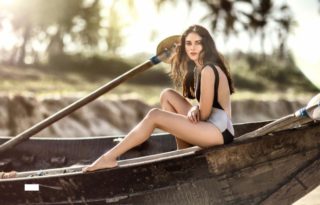 Aditi Rao Hydari PhotoShoot Pictures Condé Nast Traveller Issue December 2016 Image 1