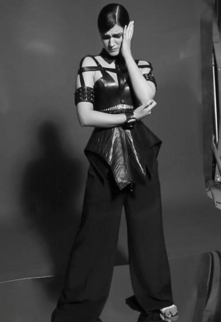 Kriti Sanon Photoshoot Of Maxim Magazine December 2016 Issue Image 9