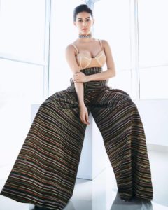 Amyra Dastur Photo Gallery Image 2