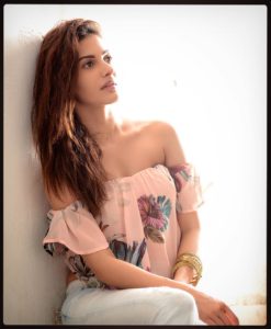 Amyra Dastur Photo Gallery Image 20