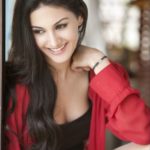 Amyra Dastur Photo Gallery Image 22