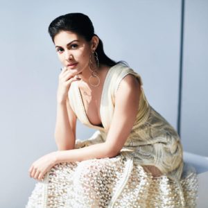 Amyra Dastur Photo Gallery Image 3