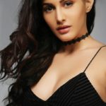 Amyra Dastur Photo Gallery Image 32