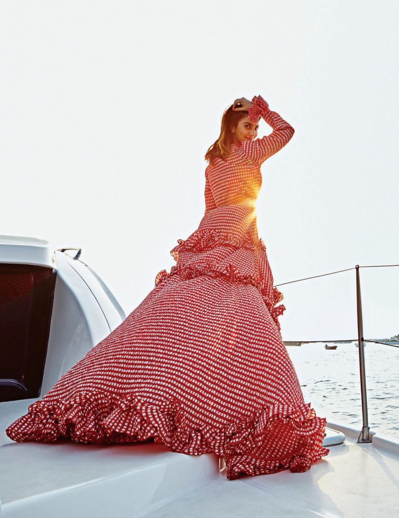 Vaani Kapoor Photoshoot For Elle India Magazine January 2017 Image 2